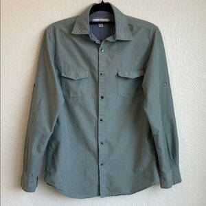 PD&C • Green Button Down Shirt • Small